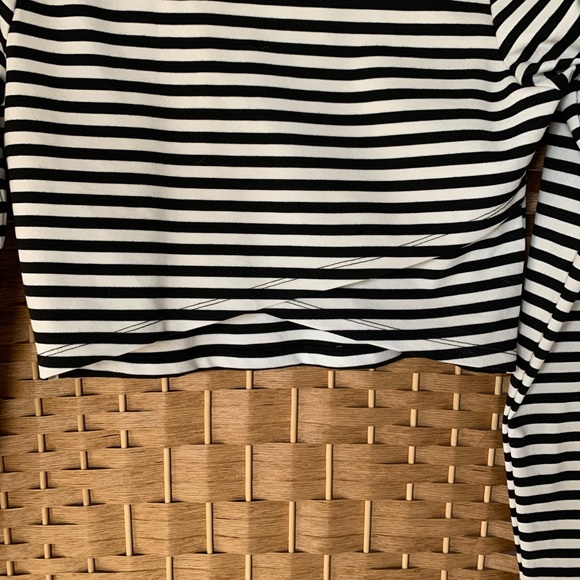 Divided with H&M Black and White striped long sleeve Crop top, wrap look - Picture 5 of 10